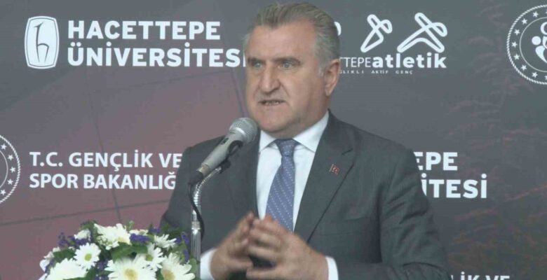 Bakan Bak: “Türkiye son 22 yılda sporda devrim yaşamaktadır”