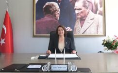 Foça Belediye Başkanı Saniye Bora Fıçı’dan haciz açıklaması